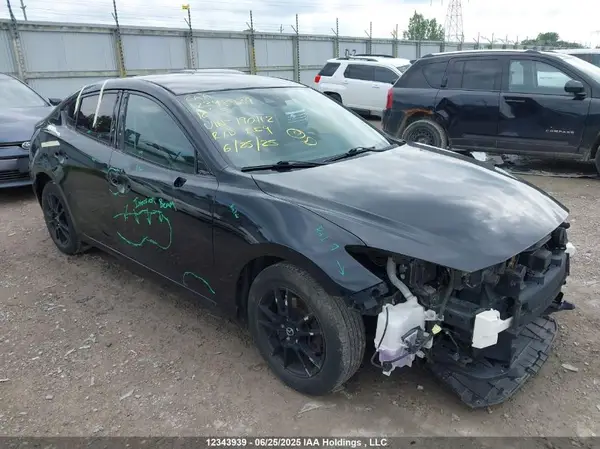 JM1BN1U70J1190112 2018 MAZDA 3 - Image 1