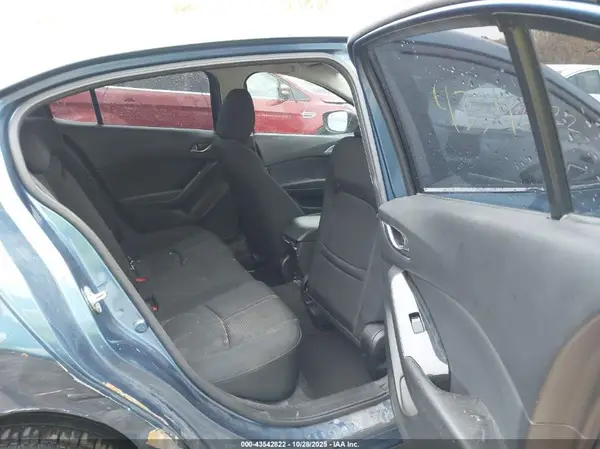 JM1BN1U71H1143245 2017 MAZDA 3 - Image 8