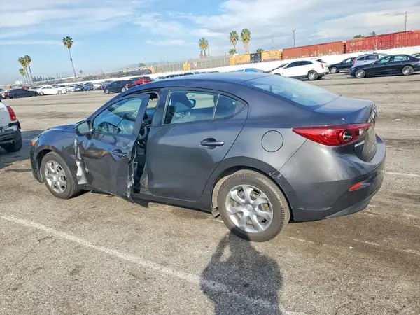 JM1BN1U73H1102728 2017 MAZDA 3 - Image 2