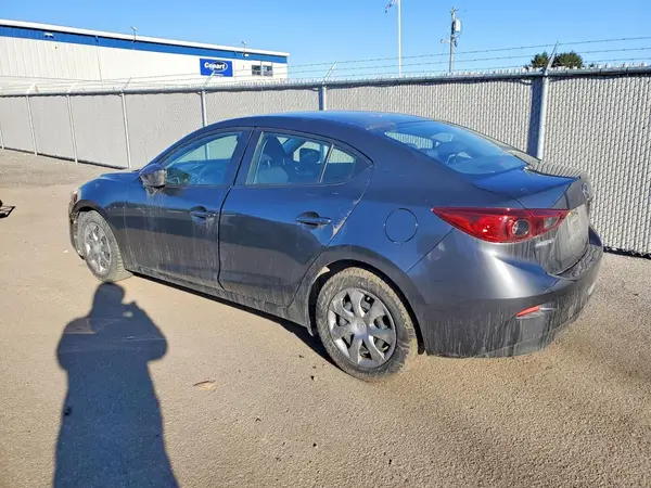 JM1BN1U74H1116038 2017 MAZDA 3 - Image 2