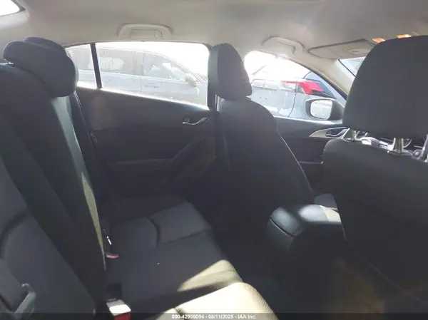JM1BN1U74H1130540 2017 MAZDA 3 - Image 8