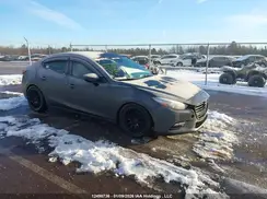 JM1BN1U74J1174009 2018 MAZDA 3