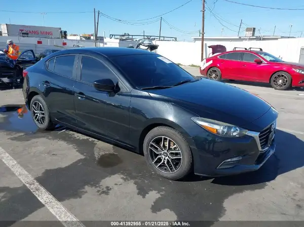 JM1BN1U77H1143282 2017 MAZDA 3 - Image 1