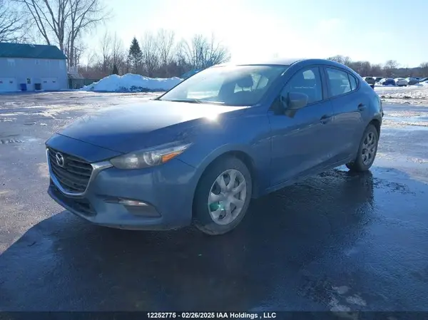 JM1BN1U78J1176717 2018 MAZDA 3 - Image 2