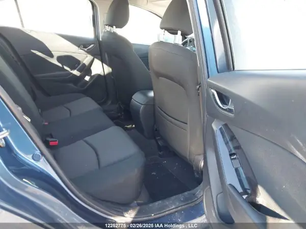 JM1BN1U78J1176717 2018 MAZDA 3 - Image 8