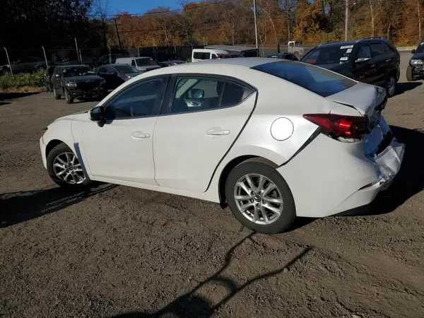 JM1BN1U79H1100112 2017 MAZDA 3 - Image 2