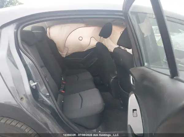 JM1BN1U79J1174362 2018 MAZDA 3 - Image 8