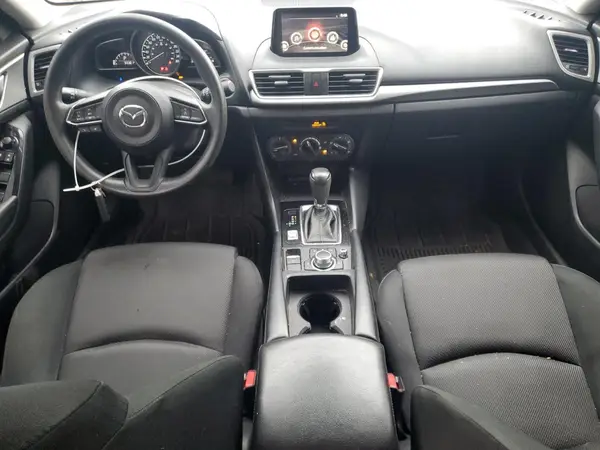 JM1BN1U7XJ1162723 2018 MAZDA 3 - Image 8