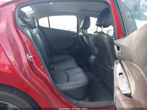 JM1BN1V30J1155873 2018 MAZDA 3 - Image 8