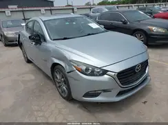 JM1BN1V36J1156882 2018 MAZDA 3