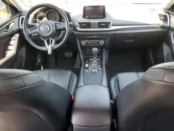 JM1BN1V38J1160531 2018 MAZDA 3 - Image 8
