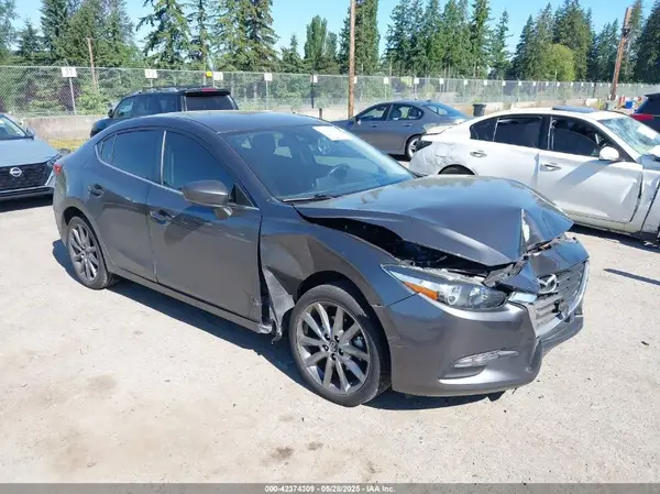 JM1BN1V39J1158139 2018 MAZDA 3 - Image 1