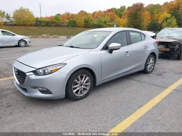 JM1BN1V70H1107920 2017 MAZDA 3 - Image 2