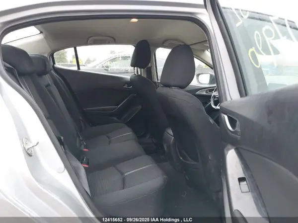 JM1BN1V70H1107920 2017 MAZDA 3 - Image 8