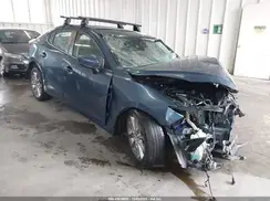 JM1BN1V70H1118352 2017 MAZDA 3