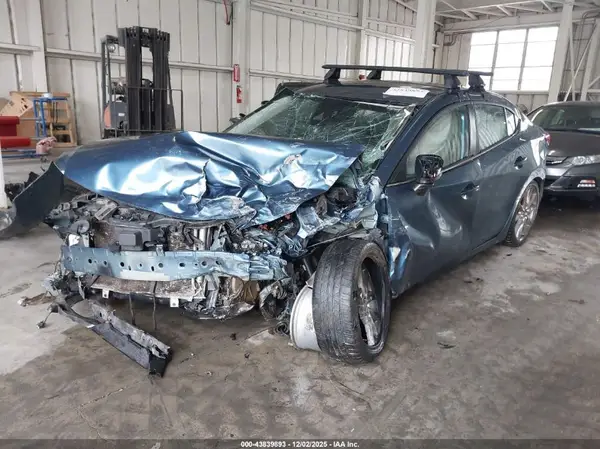 JM1BN1V70H1118352 2017 MAZDA 3 - Image 2
