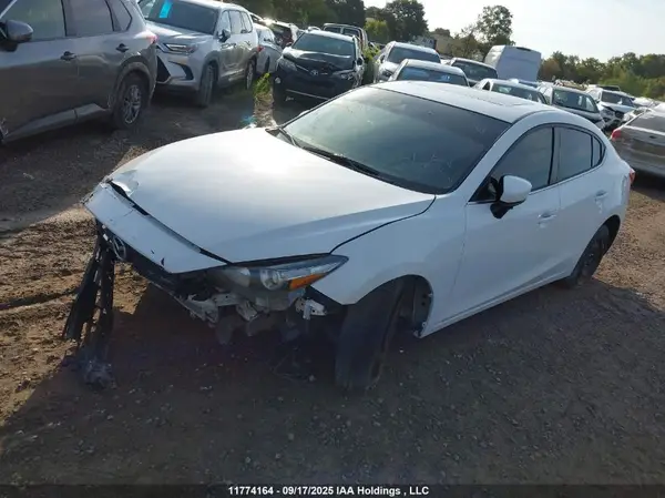 JM1BN1V70J1159800 2018 MAZDA 3 - Image 2