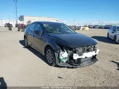 JM1BN1V70J1174801 2018 MAZDA 3