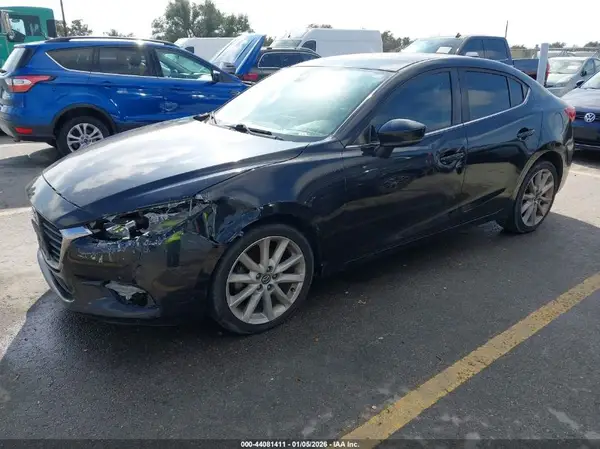 JM1BN1V71H1107389 2017 MAZDA 3 - Image 2