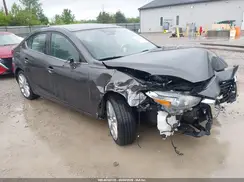 JM1BN1V71H1126640 2017 MAZDA 3