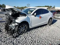 JM1BN1V71H1126962 2017 MAZDA 3