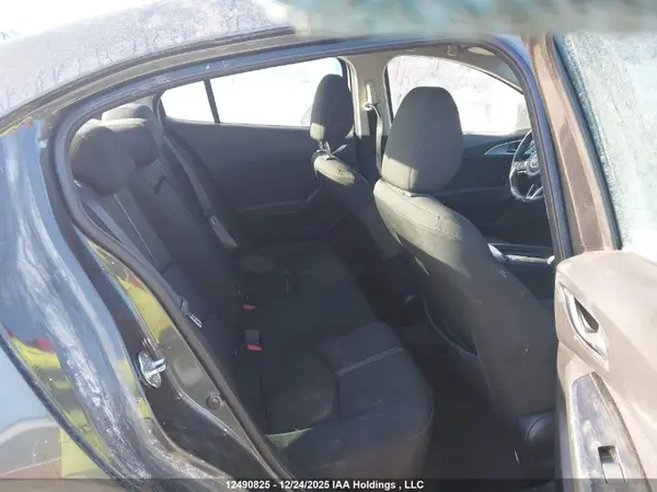 JM1BN1V71H1143969 2017 MAZDA 3 - Image 8