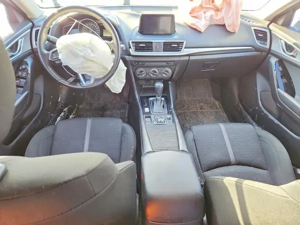 JM1BN1V71H1146564 2017 MAZDA 3 - Image 8