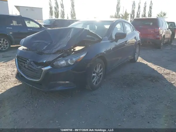 JM1BN1V71J1175178 2018 MAZDA 3 - Image 2