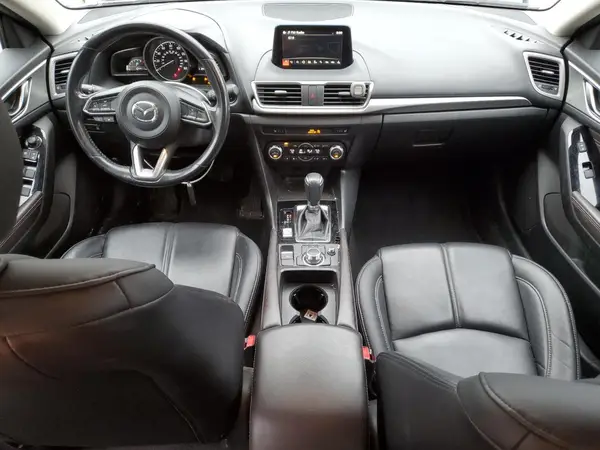 JM1BN1V72H1100256 2017 MAZDA 3 - Image 8
