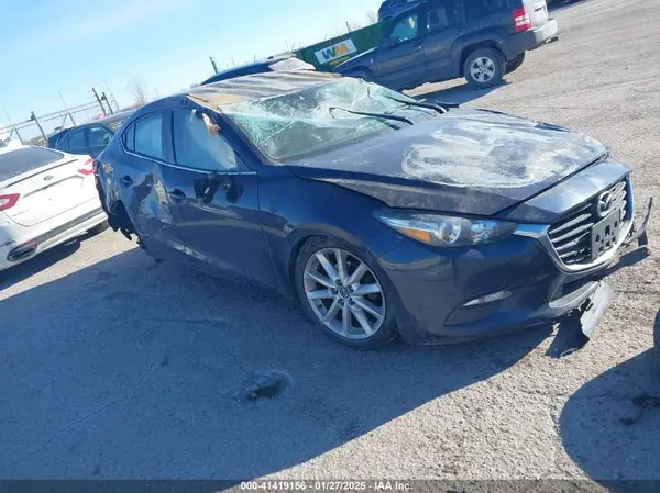 JM1BN1V72H1118627 2017 MAZDA 3 - Image 1