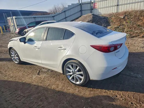 JM1BN1V72H1119826 2017 MAZDA 3 - Image 2