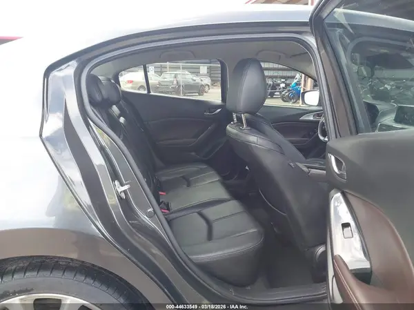 JM1BN1V72H1142913 2017 MAZDA 3 - Image 8