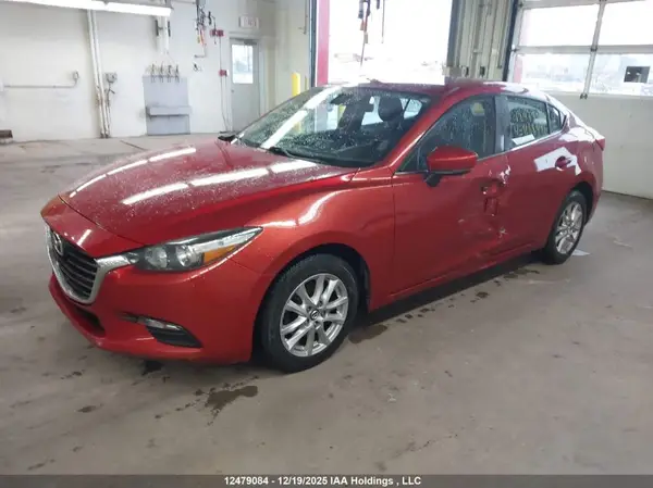 JM1BN1V72J1168496 2018 MAZDA 3 - Image 2