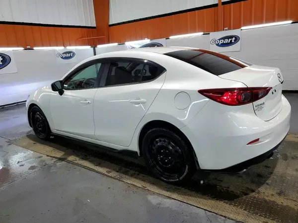 JM1BN1V72J1173097 2018 MAZDA 3 - Image 2