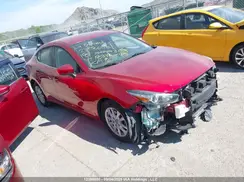 JM1BN1V72J1183483 2018 MAZDA 3