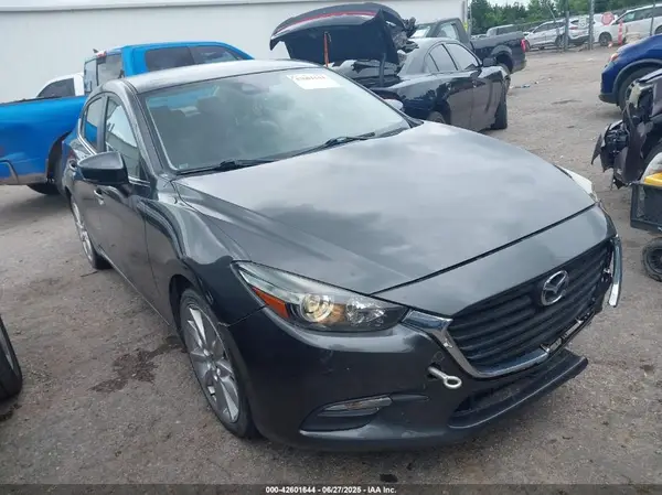 JM1BN1V73H1101125 2017 MAZDA 3 - Image 1