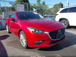 JM1BN1V73H1101559 2017 MAZDA 3