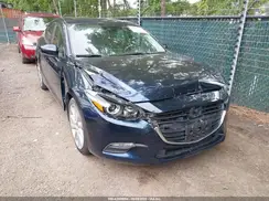 JM1BN1V73H1118121 2017 MAZDA 3
