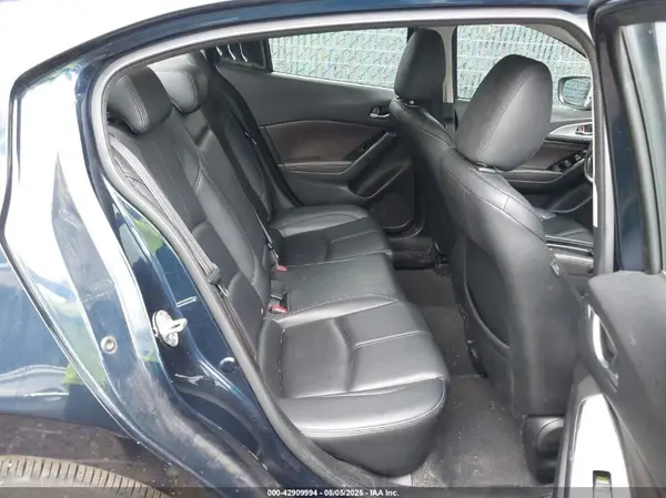 JM1BN1V73H1118121 2017 MAZDA 3 - Image 8