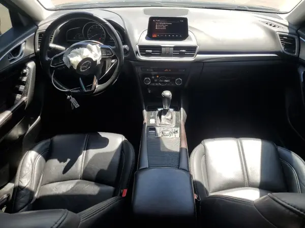 JM1BN1V73H1125859 2017 MAZDA 3 - Image 8