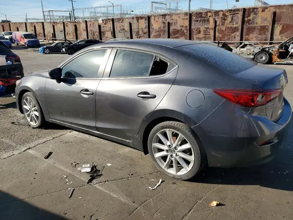 JM1BN1V73H1128163 2017 MAZDA 3 - Image 2