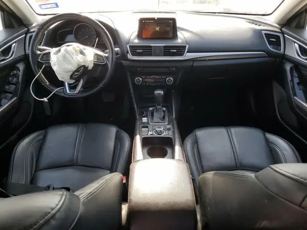 JM1BN1V74H1111484 2017 MAZDA 3 - Image 8