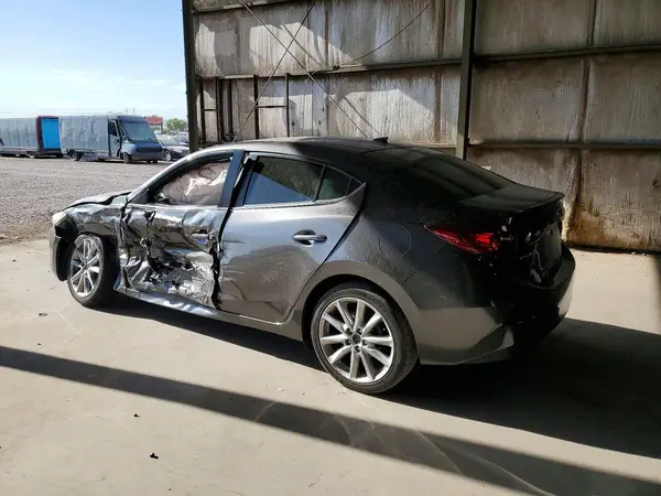 JM1BN1V74H1143013 2017 MAZDA 3 - Image 2