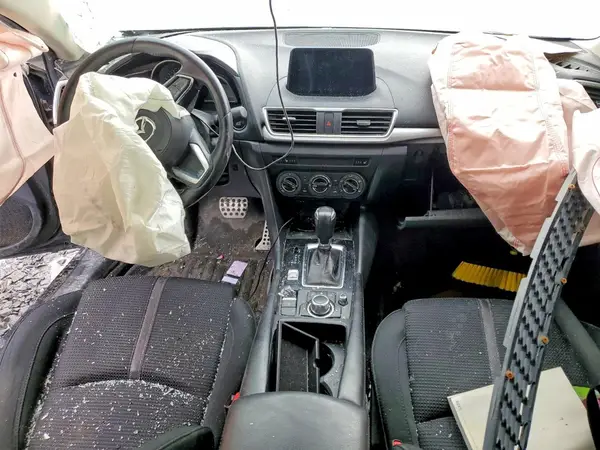 JM1BN1V74J1166961 2018 MAZDA 3 - Image 8