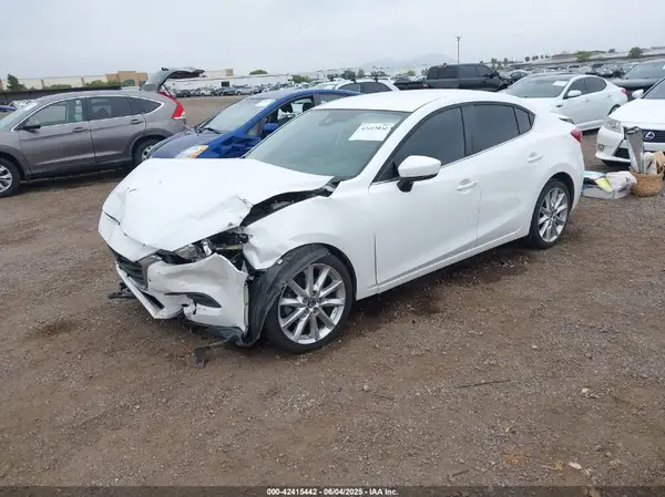 JM1BN1V75H1103488 2017 MAZDA 3 - Image 2