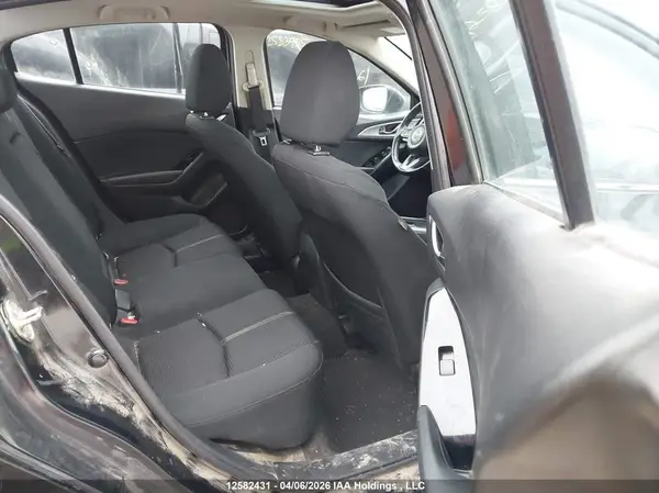 JM1BN1V75H1114409 2017 MAZDA 3 - Image 8