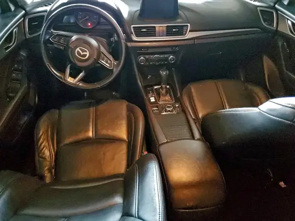 JM1BN1V75H1120484 2017 MAZDA 3 - Image 8