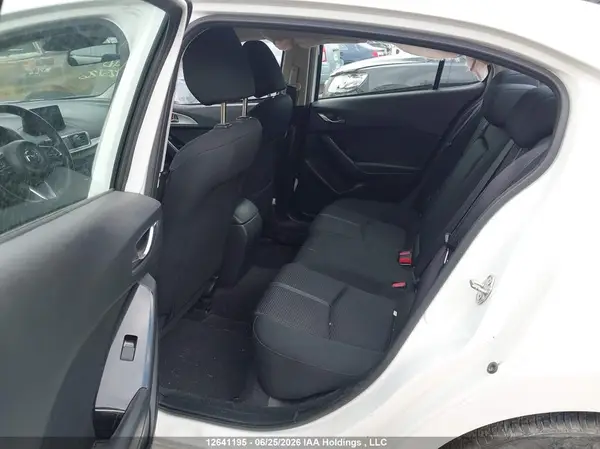 JM1BN1V75H1152500 2017 MAZDA 3 - Image 8