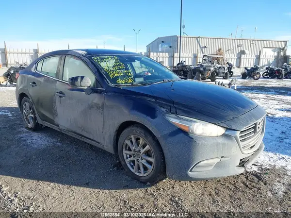 JM1BN1V75J1160585 2018 MAZDA 3 - Image 1