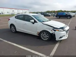 JM1BN1V76H1149072 2017 MAZDA 3
